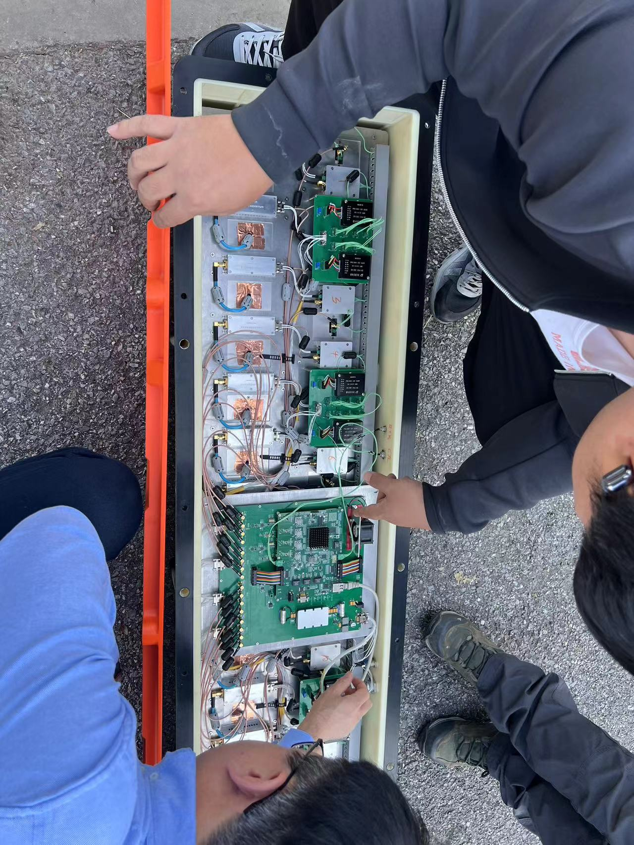 Detailed view of GPR acquisition setup